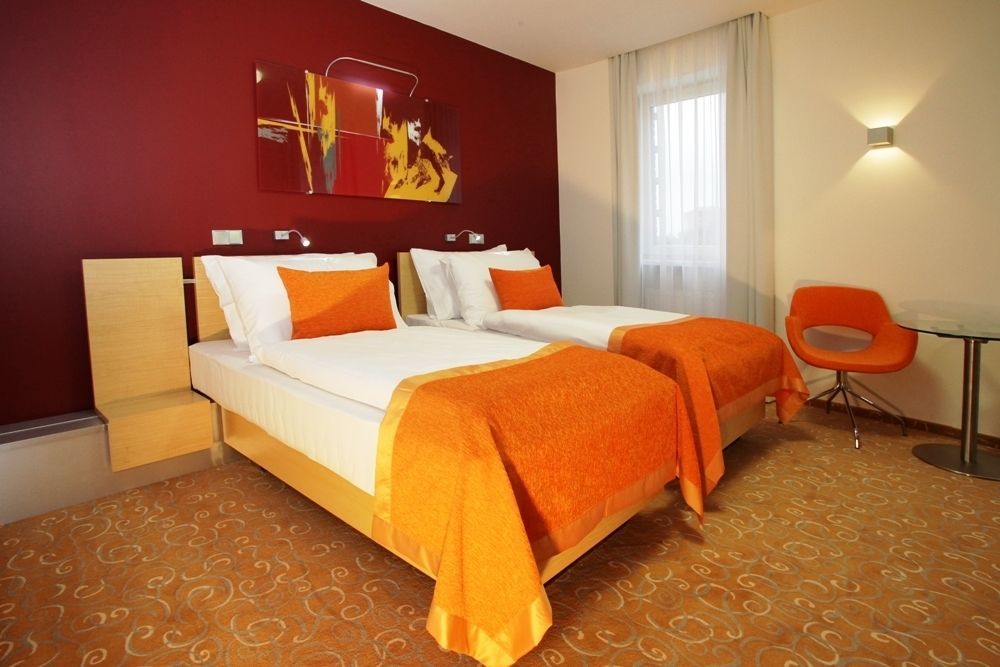 Orea Hotel Atrium Otrokovice Eksteriør bilde